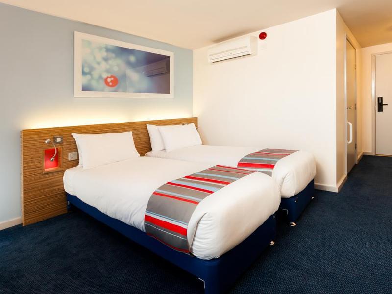 Travelodge Aberdeen Central Kültér fotó